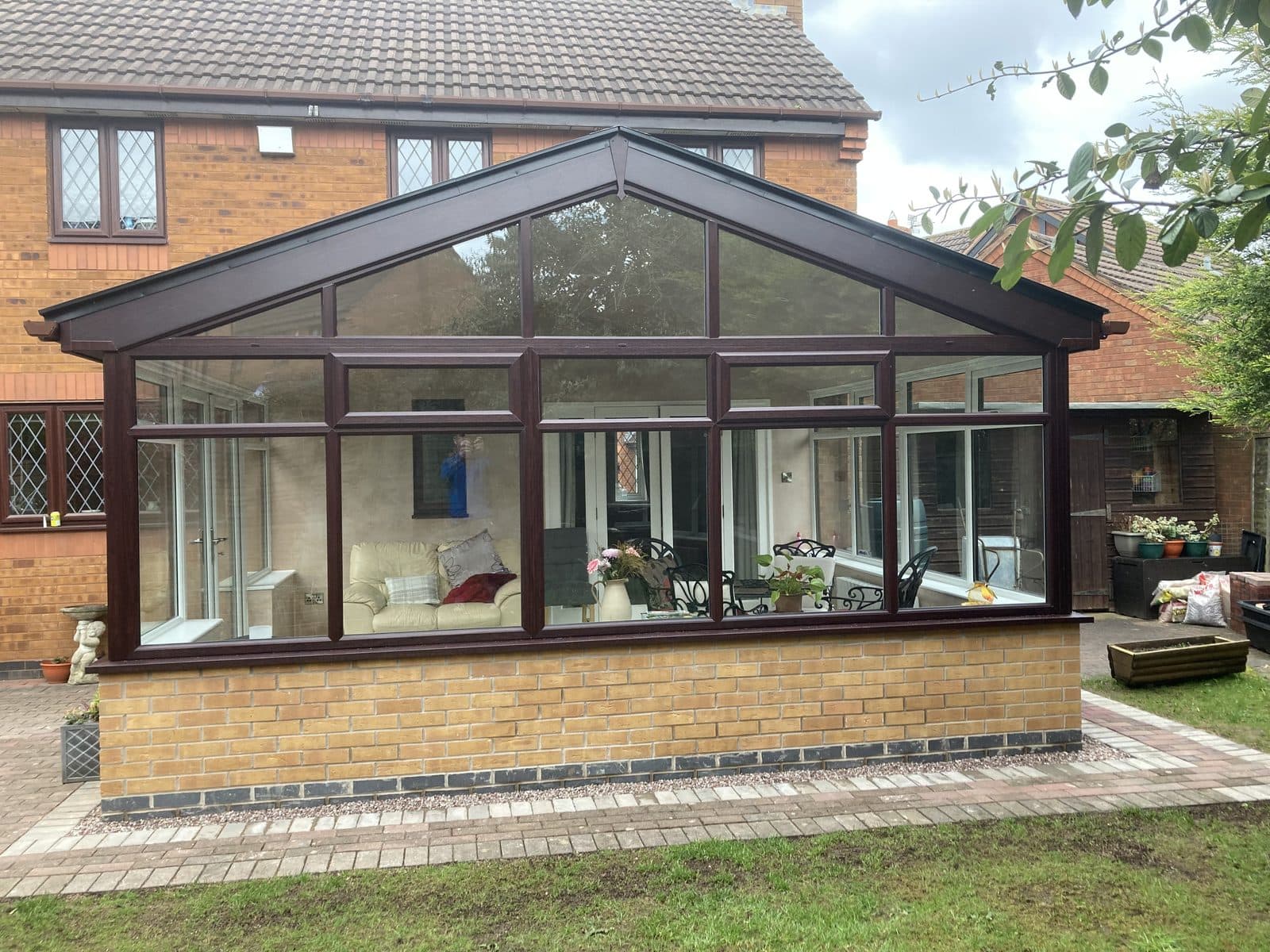 Gable-end conservatory with tiled warm roof